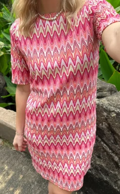 Kjole - Diana - Pink Zig Zag Kjoler