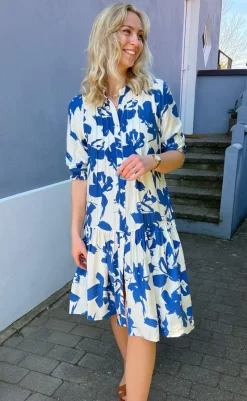 Best Kjole - Anja - White / Blue Flower Kjoler