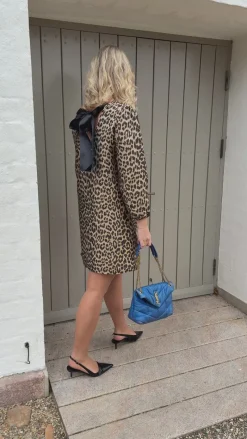 Best Kjole - Fia Short - Shiny Leopard Kjoler