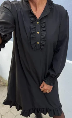 Best Kjole - Pia - Black W. Gold Buttons Kjoler