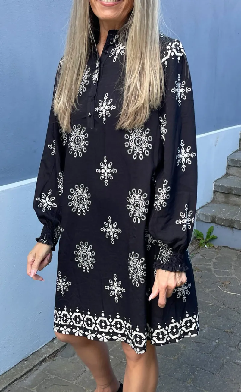 Outlet Kjole - Augusta - Black W. White Kjoler