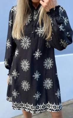 Outlet Kjole - Augusta - Black W. White Kjoler