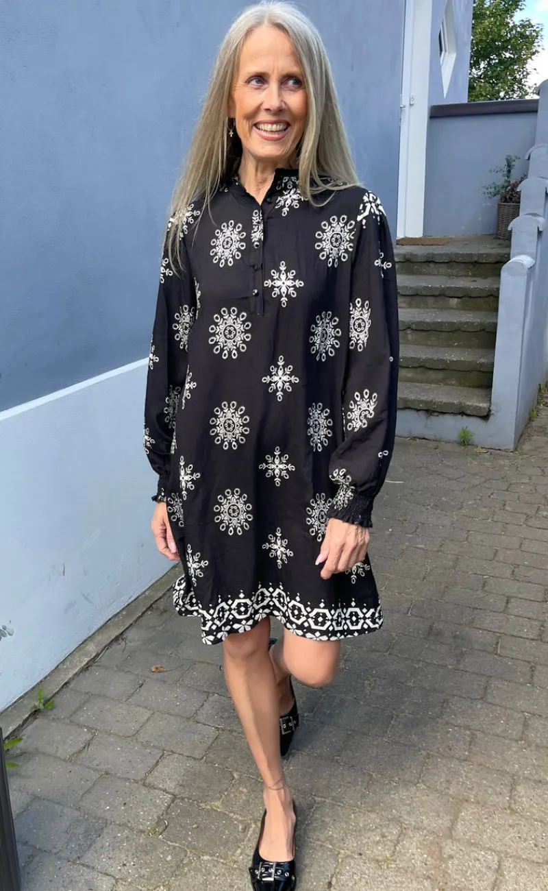 Outlet Kjole - Augusta - Black W. White Kjoler