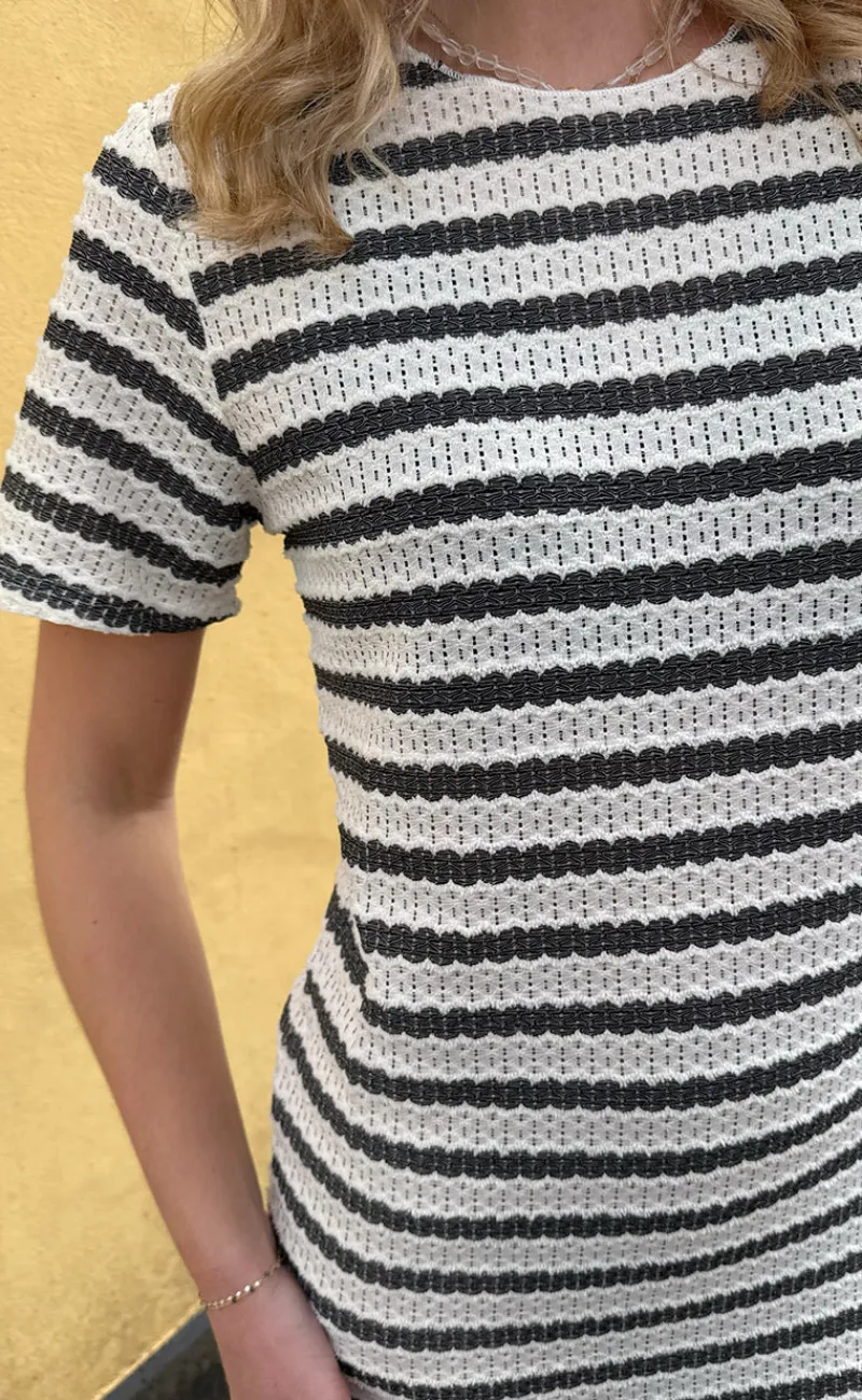 Outlet Kjole - Carolina Knit - Black Striped Kjoler
