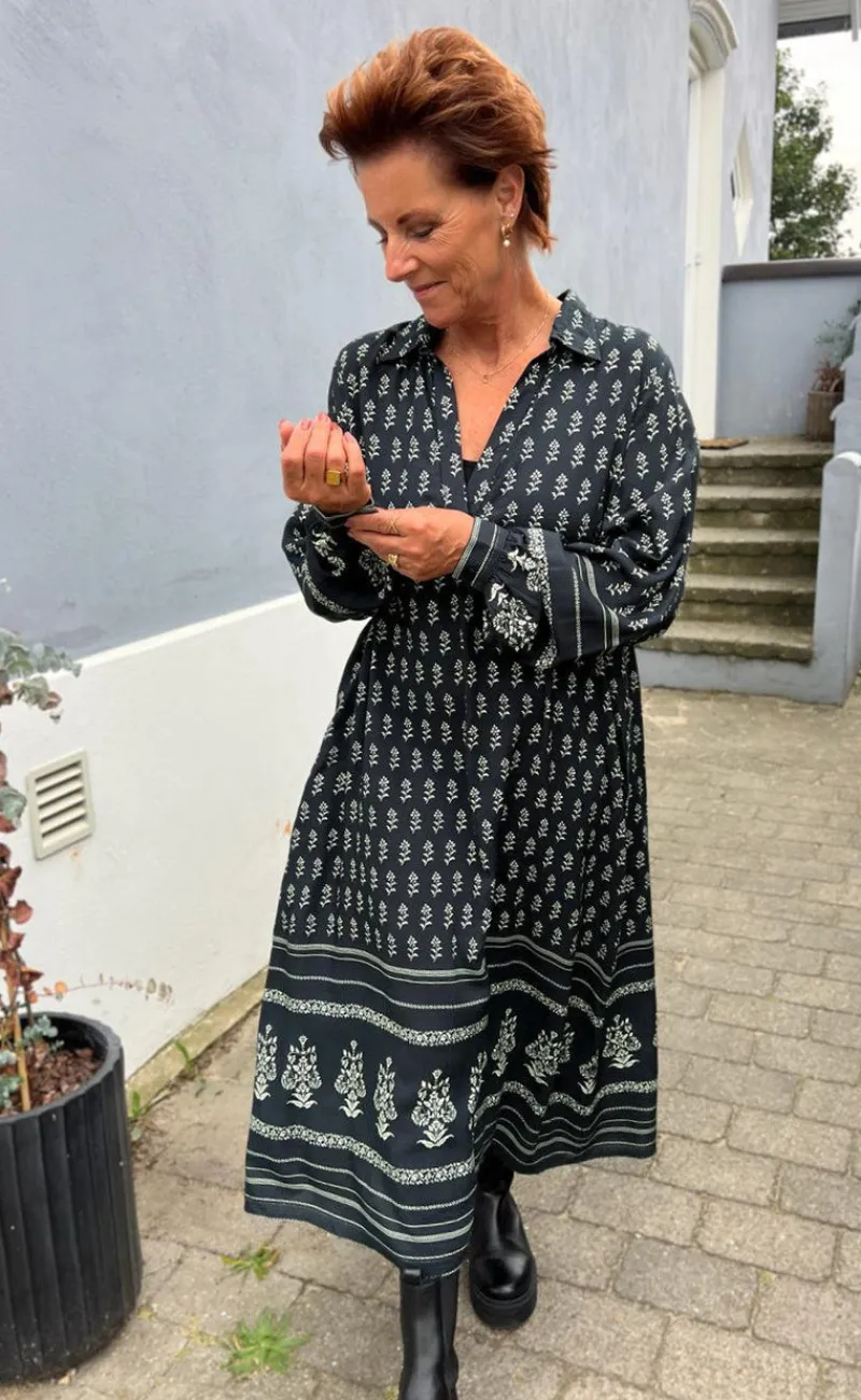 Sale Kjole - Camma - Black W. Print Kjoler