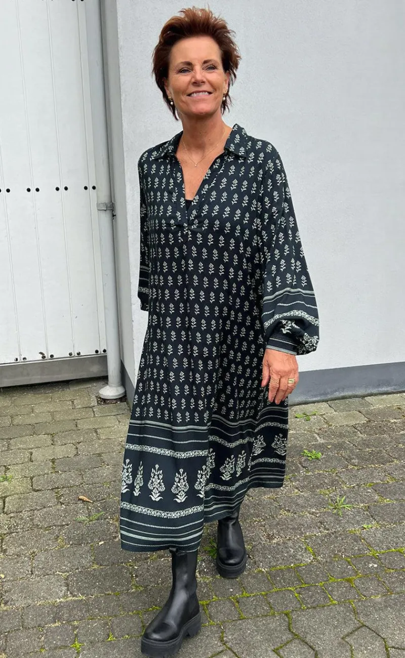 Sale Kjole - Camma - Black W. Print Kjoler