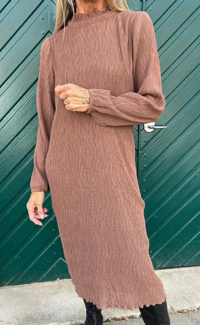 New Kjole - Pernille Plisse - Brown Kjoler