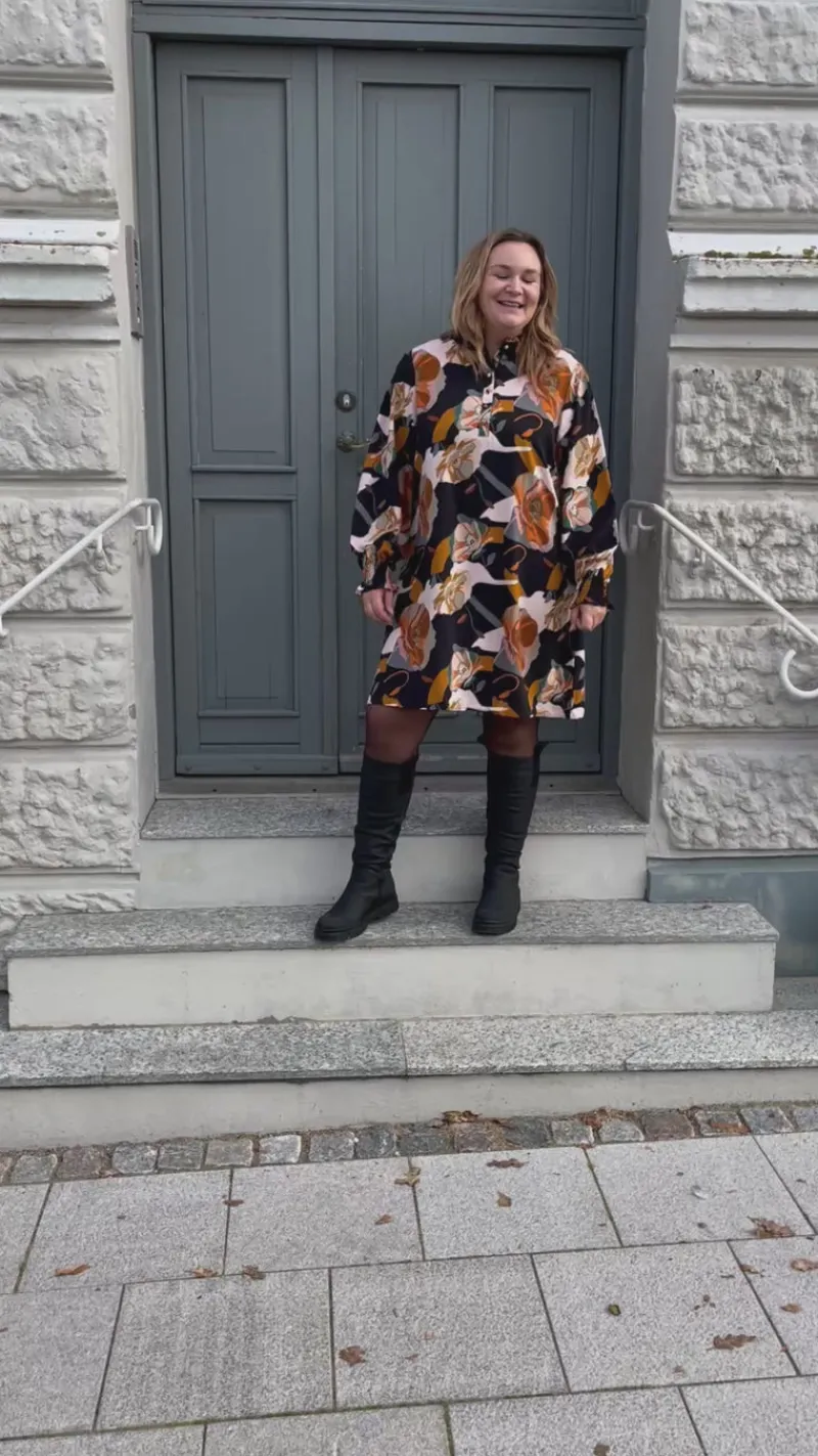 New Kjole - Augusta - Mixed Big Flower Kjoler