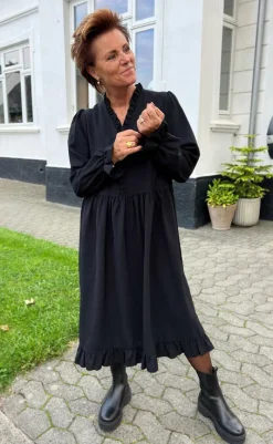 Kjole - Catja - Black Kjoler