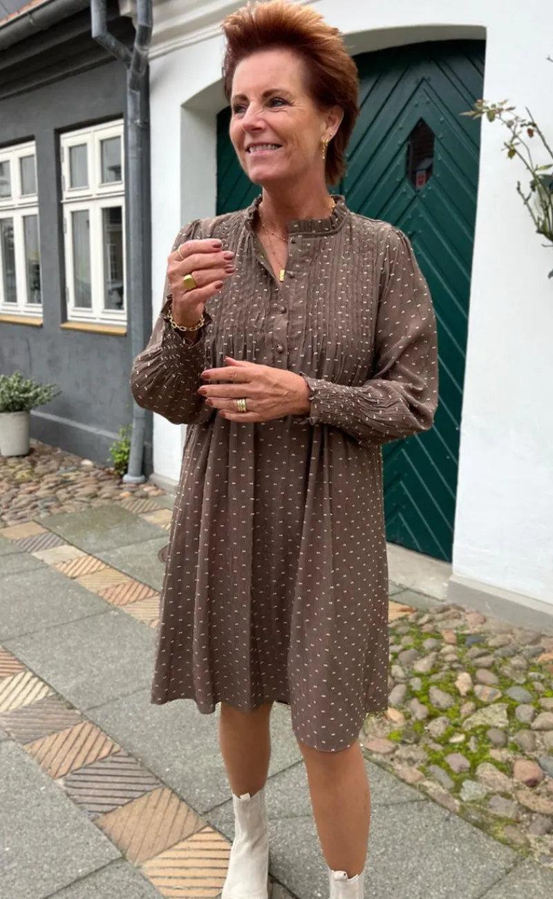 Kjole - Natalia - Dark Brown W. Dots Kjoler