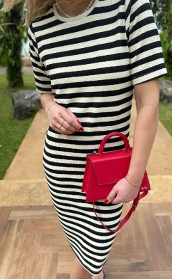 Kjole - Gina - Black Striped Kjoler