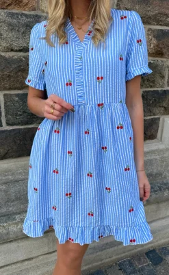 Sale Kjole - Catja Summer - Blue Striped W. Cherries Kjoler