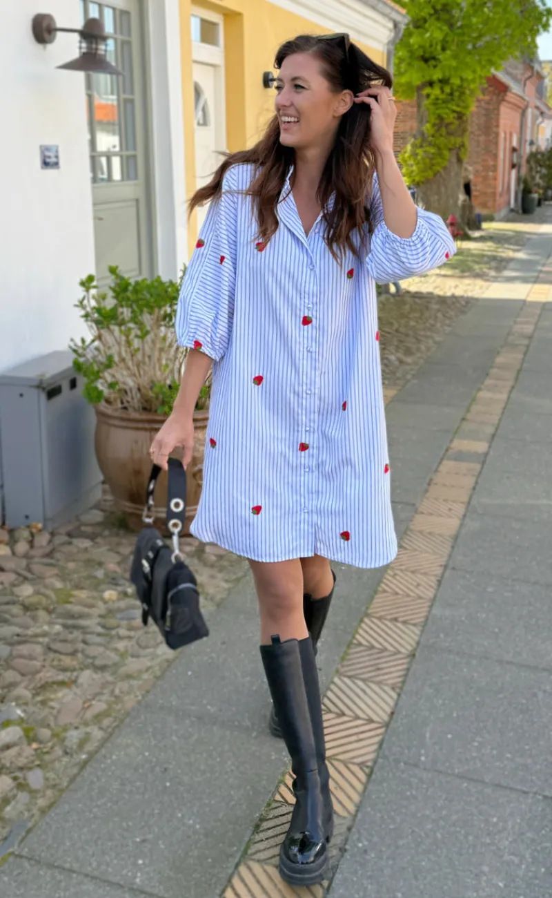 Discount Kjole - Selma - Blue Striped W. Strawberries Kjoler