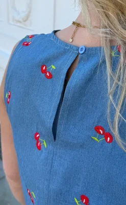 Hot Kjole - Naja - Denim Blue w. Cherries Kjoler