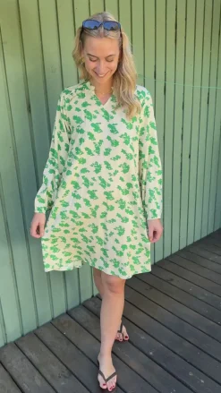 Hot Kjole - Mira - White / Green Flowers Kjoler