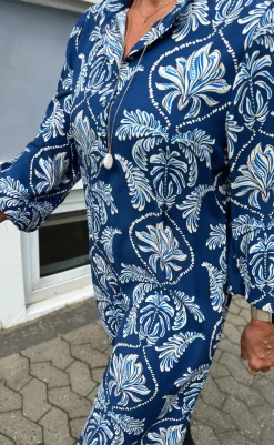 Online Kjole - Augusta - Navy Blue Paisley Kjoler