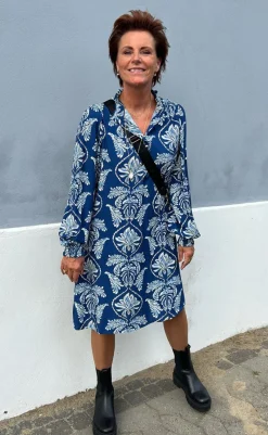 Online Kjole - Augusta - Navy Blue Paisley Kjoler