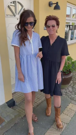 Kjole - Catja Summer - Blue Striped W. Lace Kjoler