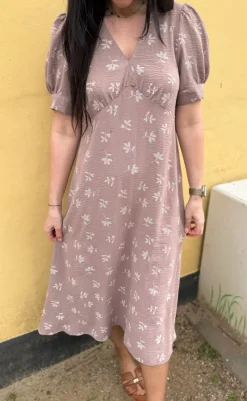 Outlet Kjole - Mirabelle - Camel W. White Flowers Kjoler