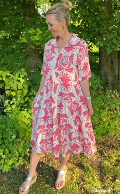 Best Kjole - Karla - White / Pink Paisley Kjoler