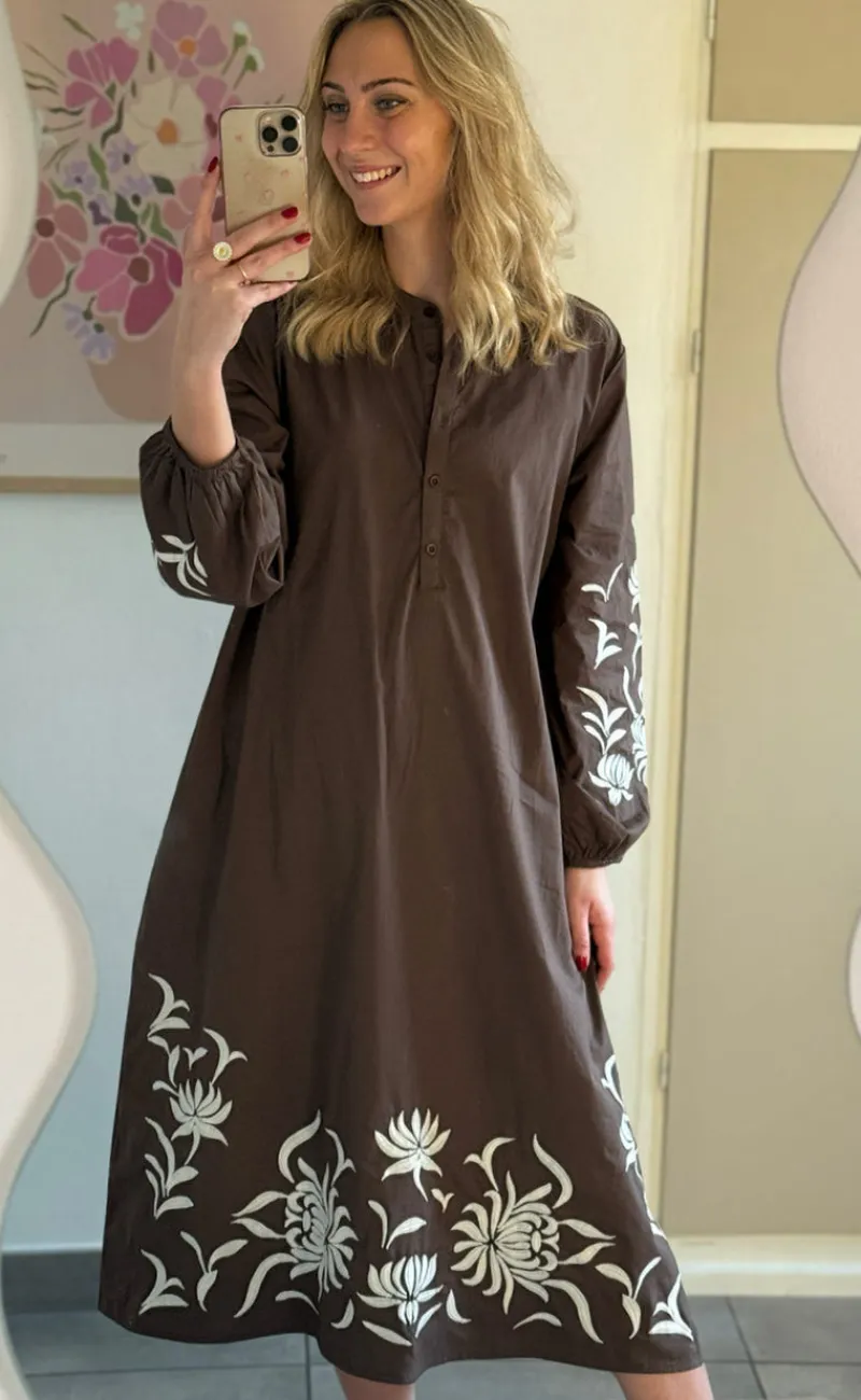 New Kjole - Tilde Long - Chocolate Brown W. Embroidery Kjoler
