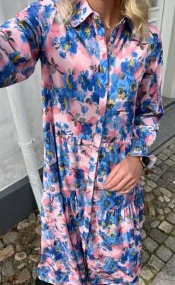 Outlet Kjole - Anna - Blue Flower Kjoler