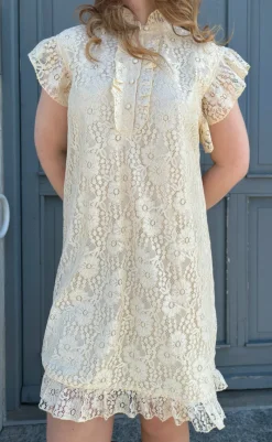 Best Kjole - Pia Lace Summer - Creme Kjoler