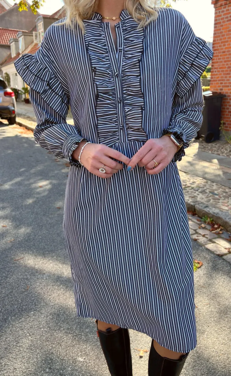 Sale Kjole - Emilie - Black Striped Kjoler