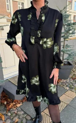 Kjole - Pia - Black W. Green Flower Kjoler