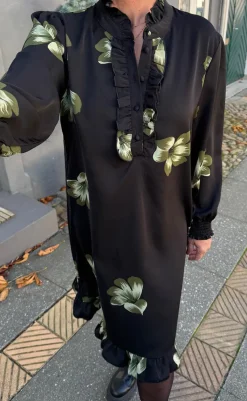 Kjole - Pia - Black W. Green Flower Kjoler