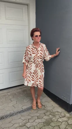 Kjole - Liana - Brown Leaf Kjoler|Striktrøjer & Sweat