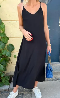 Discount Kjole - Klara - Black Kjoler