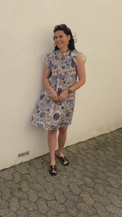 New Kjole - Emmi - Blue Flowers Kjoler