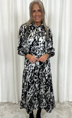 Outlet Kjole - Anna - Black / White Print Kjoler