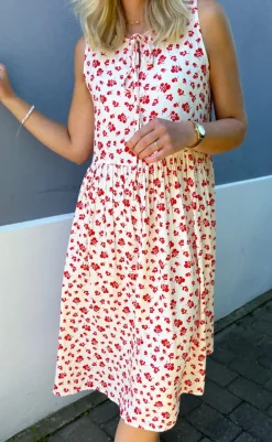 Outlet Kjole - Heidi - White/Red Flowers Kjoler
