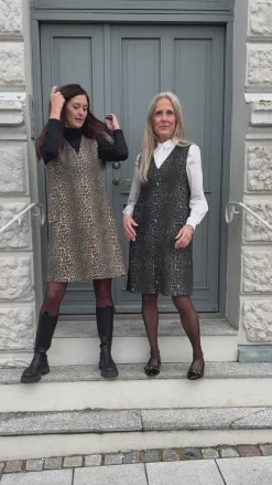 Sale Kjole - Ania Spencer - Grey Leopard Kjoler