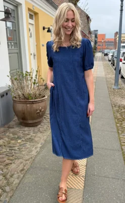 Kjole - Daniella Denim - Denim Blue W. White Stitches Kjoler
