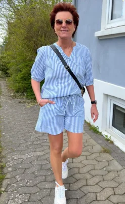 Discount Shorts - Alba - Blue Striped Shorts