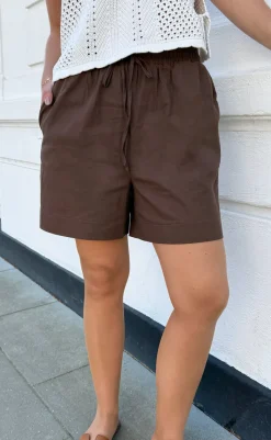 Discount Shorts - Amalie - Chocolate Brown Shorts