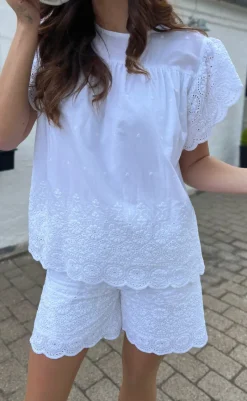 Best Shorts - Line - White Shorts