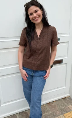 Sale Top - Catja - Mocca Broderie Anglaise T-shirts & Toppe