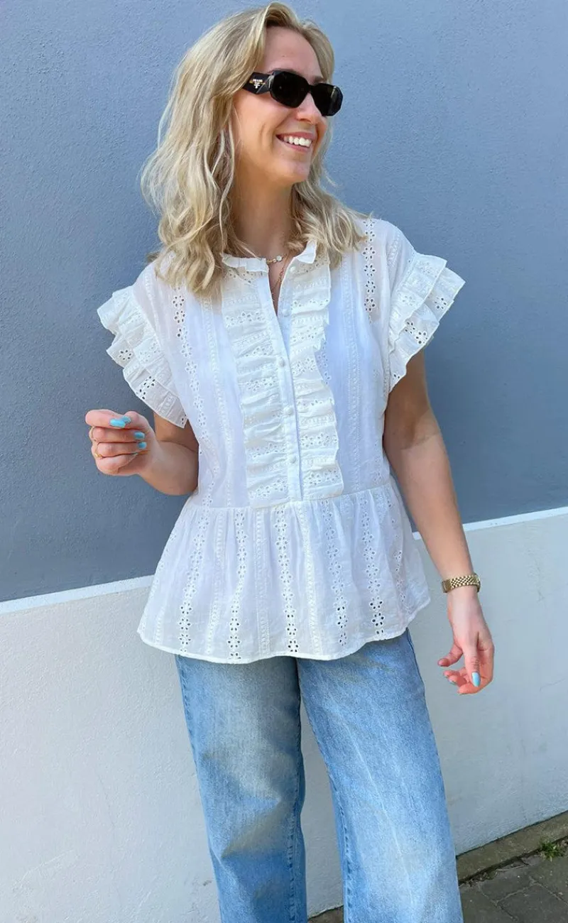 Sale Top - Freya - White Broderie Anglaise T-shirts & Toppe