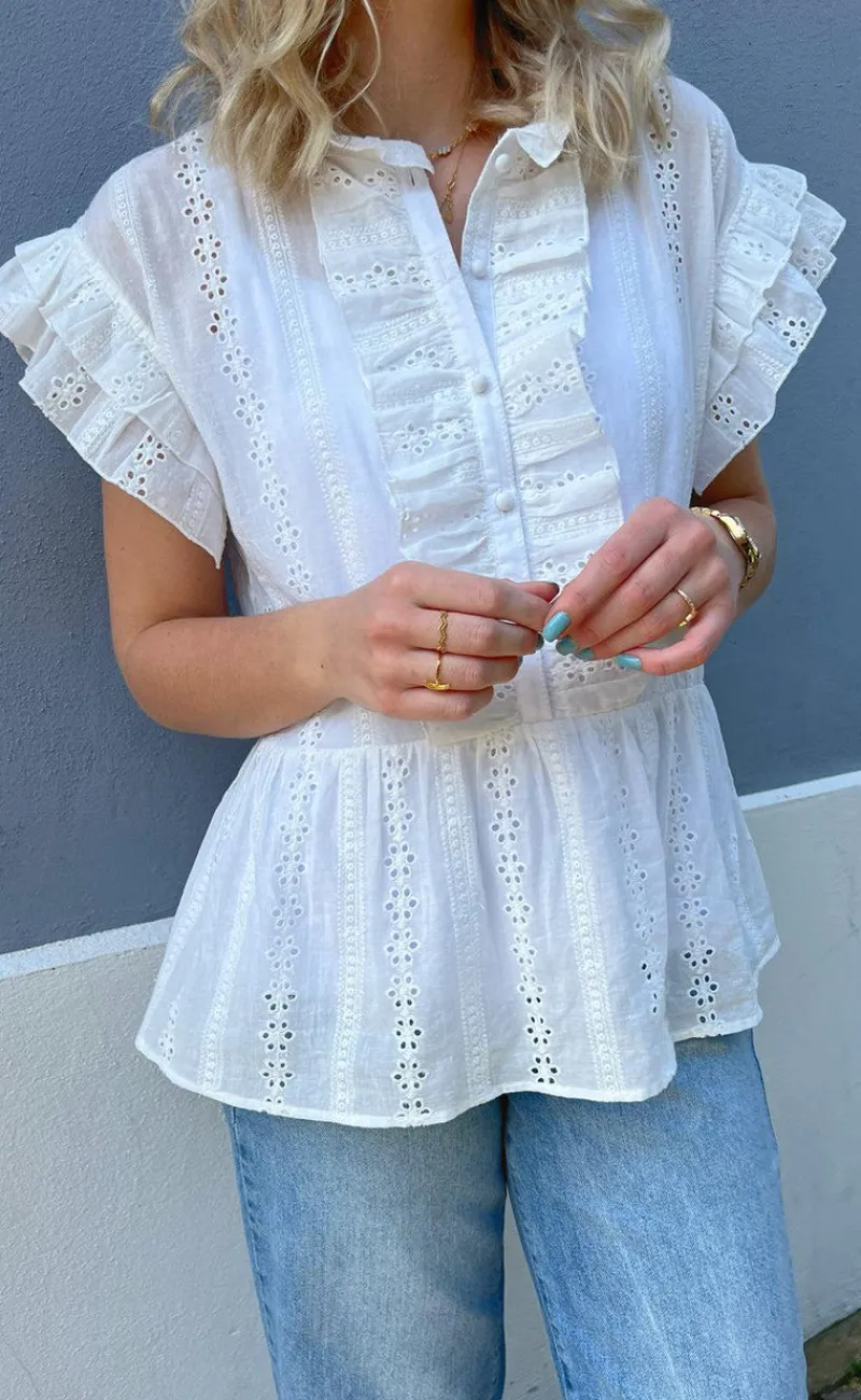 Sale Top - Freya - White Broderie Anglaise T-shirts & Toppe