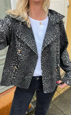 Online Trenchcoat / Jakke - Sally - Grey Leopard Jakker & Frakker|Alt Overtøj