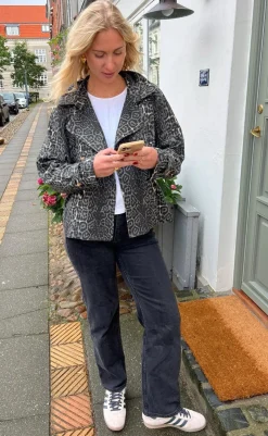 Online Trenchcoat / Jakke - Sally - Grey Leopard Jakker & Frakker|Alt Overtøj