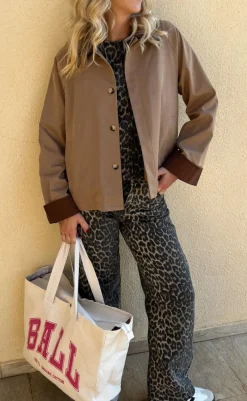 Online Trenchcoat / Jakke - Caroline Contrast - Camel / Brown Jakker & Frakker|Alt Overtøj