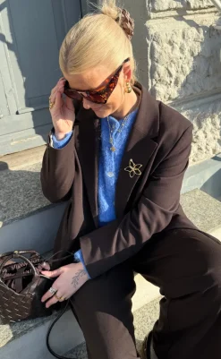 Discount Halskæde - Textured Flower - Gold Colour Smykker