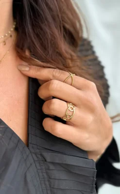 Clearance Ring - Svaneke - Gold Colour Smykker