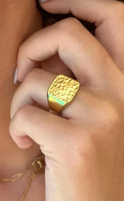 Hot Ring - Ebeltoft - Gold Colour Smykker