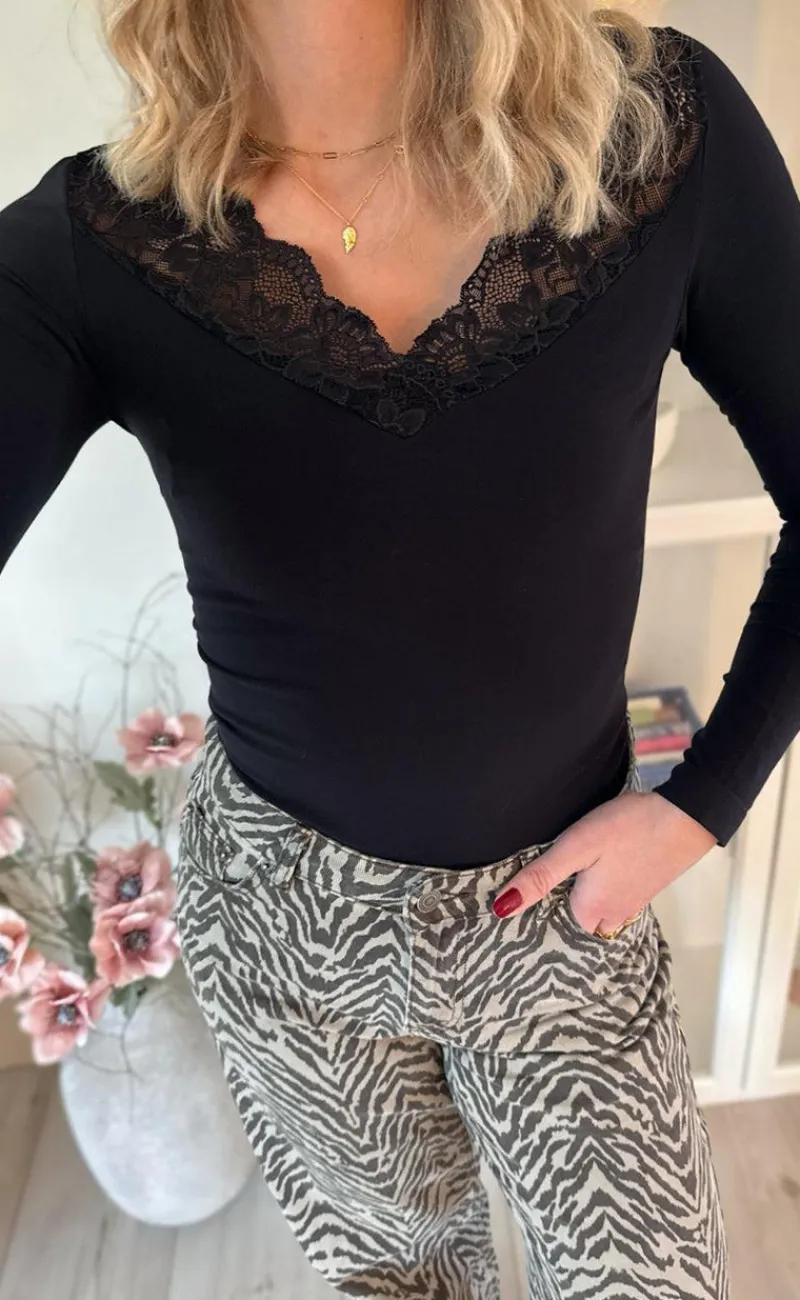 Tim & Simonsen Bluse - Belen V-Lace - Nero Bluser